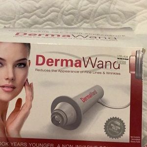 Derma wand facial device